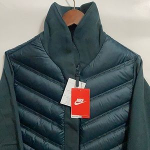 (SOLD) NIKE Women Tech Fleece Bomber Jacket ✅